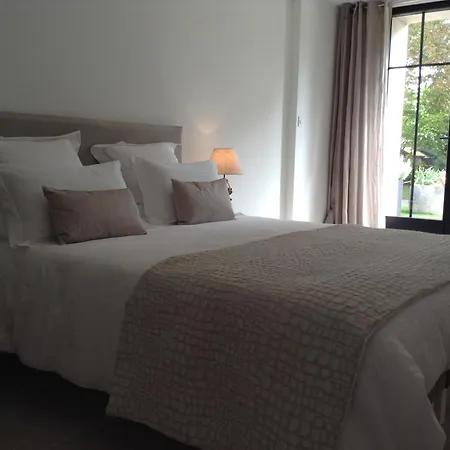 Bed & Breakfast La Grange D'aunis *