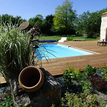 Bed & Breakfast La Grange D'aunis Aigrefeuille-dʼAunis